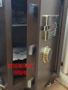 怪事：美国公民在大连抢保险柜却无人管