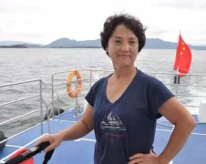 梦在水中不求荣——作家史淑梅荷花诗品读