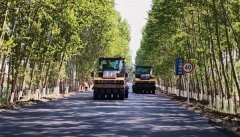 <b>龙建路桥四公司S311公路火了路边经济暖了群众的心</b>